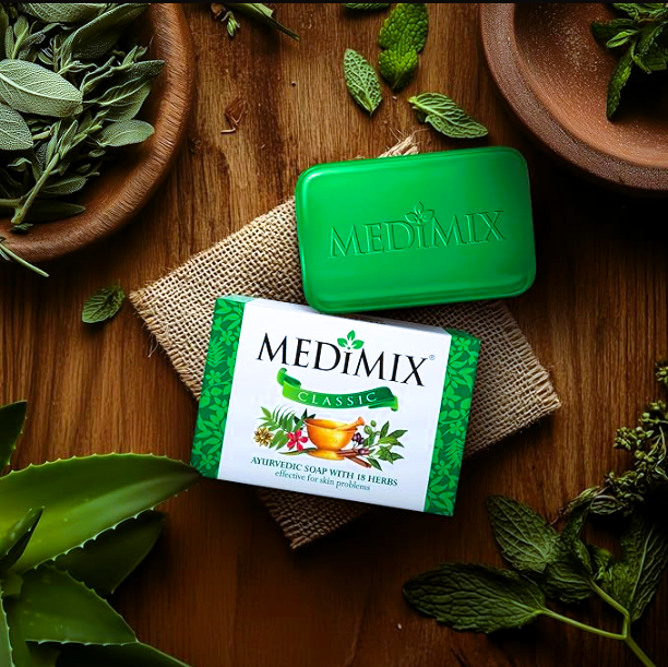 Medimix Ayurvedic Ayurvedic Bathing Soap with 18 Herbs, Effective for Skin Problems, Handmade, 75 g Carton