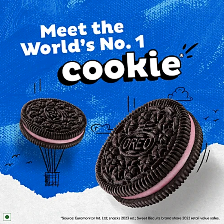Cadbury Oreo Strawberry Creme Flavoured Chocolatey Sandwich Biscuits, 41.75 g