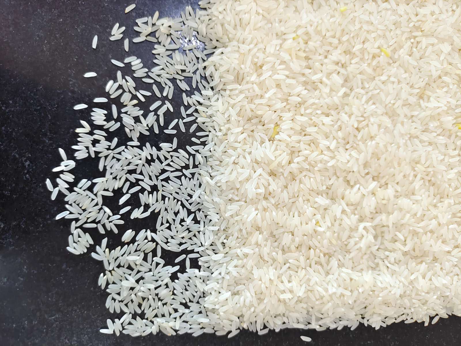 RAW WADA KOLAM RICE ರಾವ್ ವಡಾ ಕೊಳಮ್ ರೈಸ್, JAYKISAN +F(FORTIFIED WITH 9 ADDED VITAMINS & MINERALS) - Panchamrutha