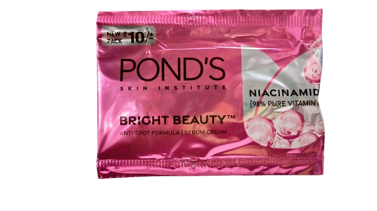 Pond's Bright Beauty Anti-Spot Serum Cream with Niacinamide and SPF 15 PA++, 7 g
