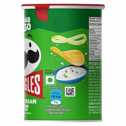 Pringles Sour Cream & Onion Flavour Potato Chips, 40 g
