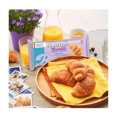 Bauli Moonfils Croissant - Vanilla Creme, 45 g