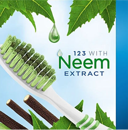 Oral-B Toothbrushes - Soft bristles, With Neem Extract, Gentle On Gums, 6 pcs
